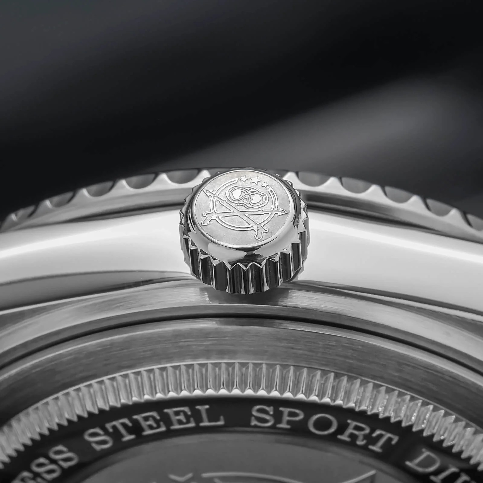 ADDIESDIVE 39mm Quartz Watch with Bi-directional Rotating Bezel AD2068 - Image 12