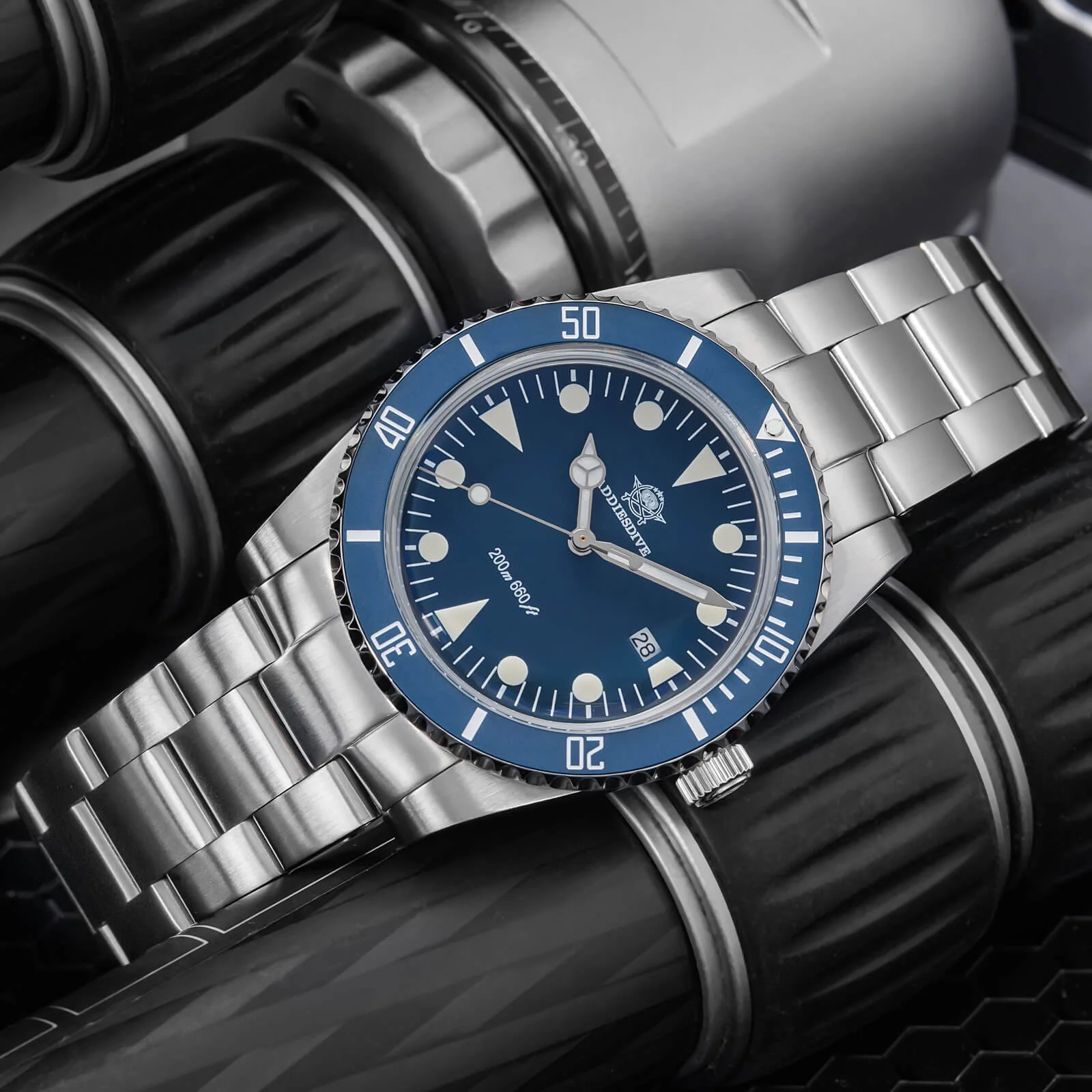 ADDIESDIVE 39mm Quartz Watch with Bi-directional Rotating Bezel AD2068 - Image 18