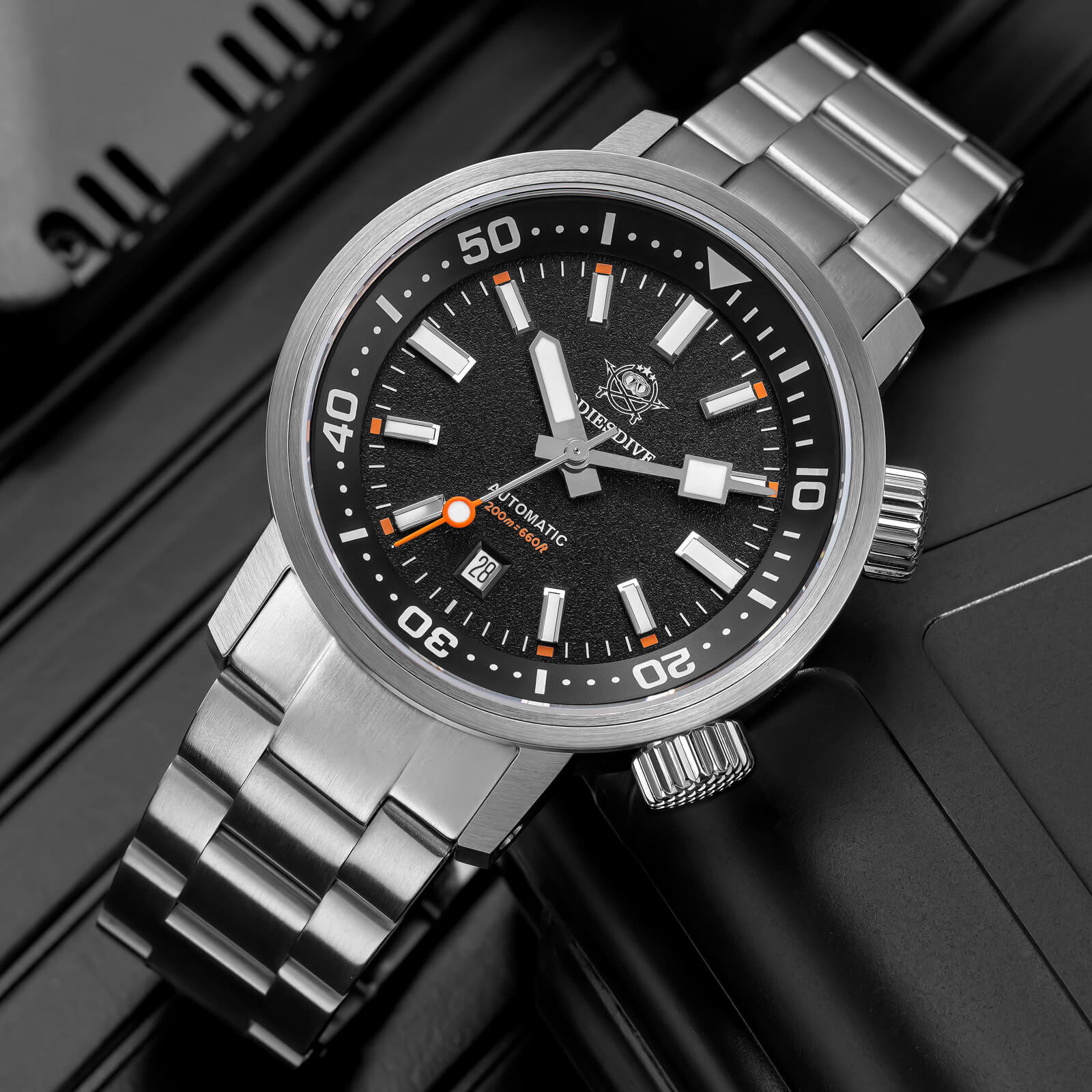 Addiesdive Diver’s Automatic Watch with Internal Rotating Bezel AD2541 - Image 18