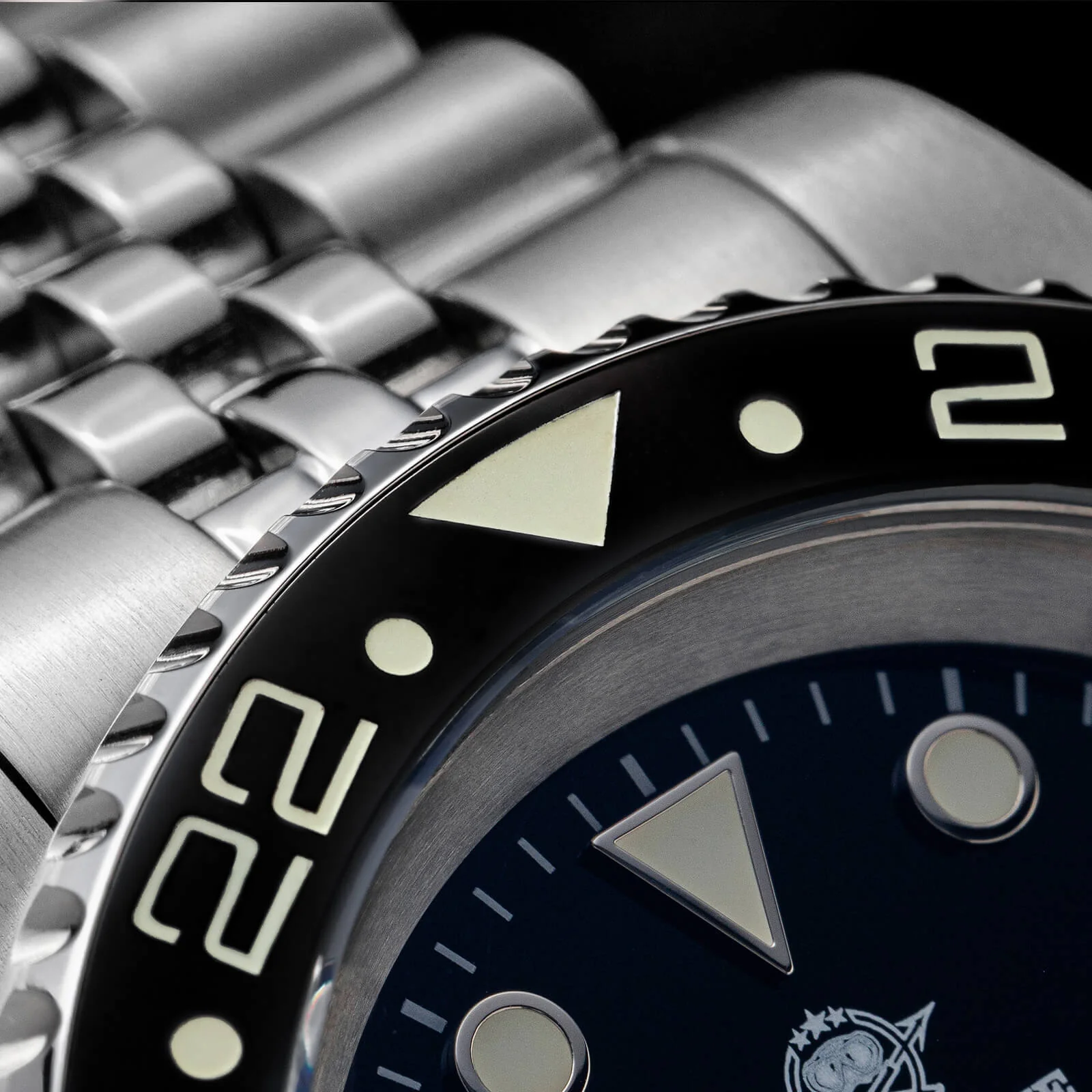 🔥Anniversary Sale🔥ADDIESDIVE Water Ghost Luxury Dive Watch GMT Quartz Watch AD2050-with Calendar - Image 12
