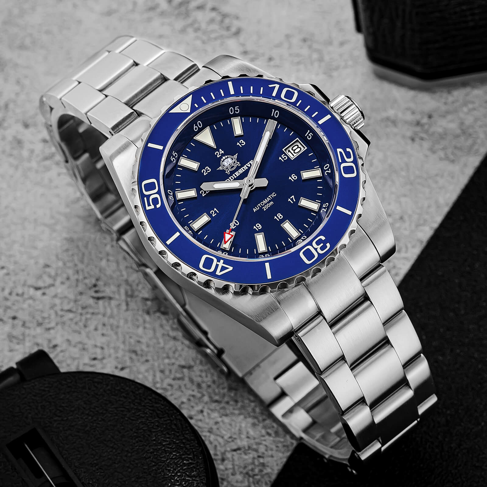 ADDIESDIVE Retro Baton Hand Sub 8215 Dive Watch AD2504 - Image 17