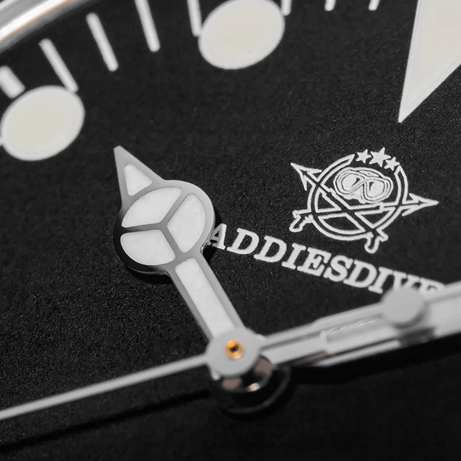 U.S. Warehouse -ADDIESDIVE 39mm Quartz Watch with Bi-directional Rotating Bezel AD2068 - Image 10