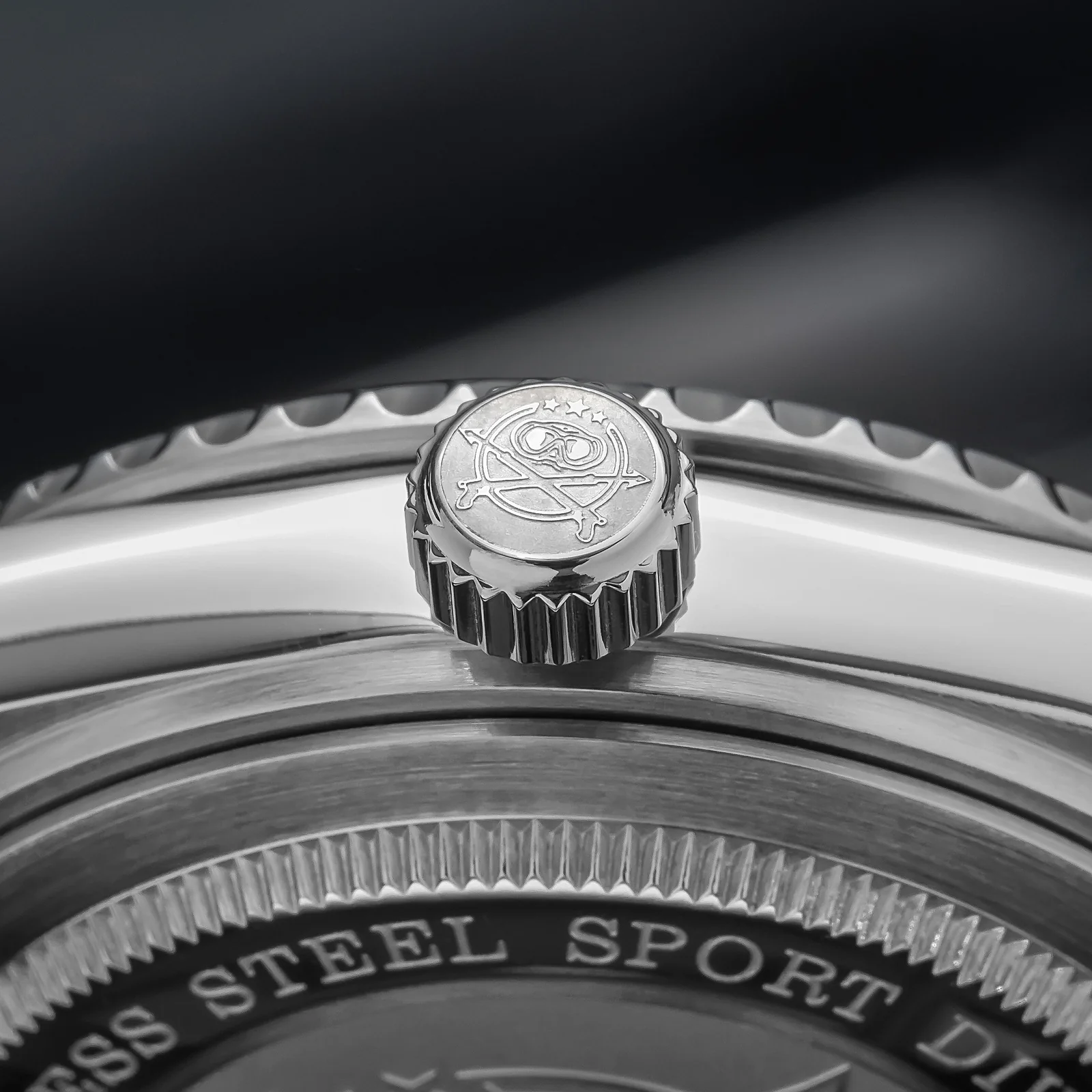 U.S. Warehouse -ADDIESDIVE 39mm Quartz Watch with Bi-directional Rotating Bezel AD2068 - Image 12