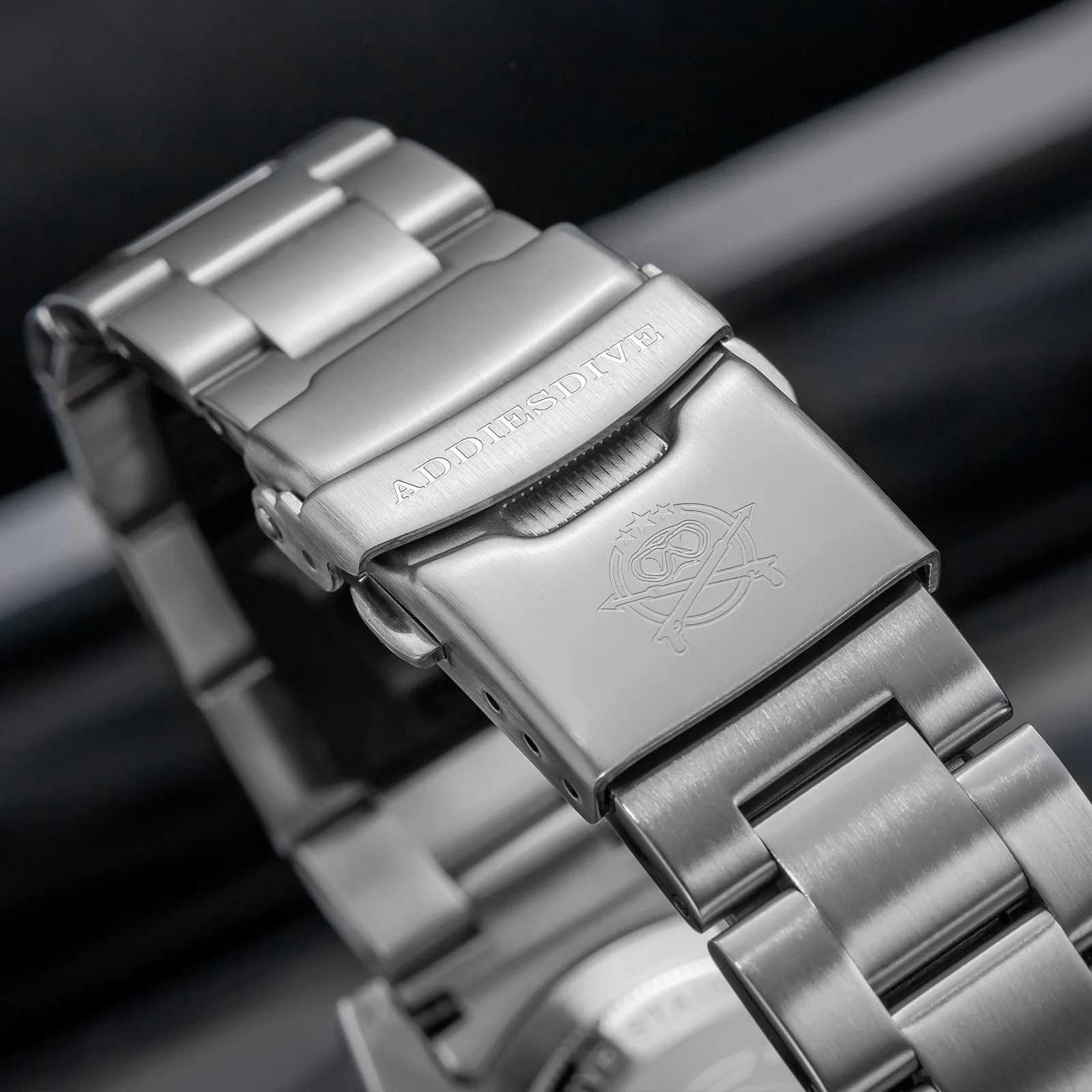U.S. Warehouse -ADDIESDIVE 39mm Quartz Watch with Bi-directional Rotating Bezel AD2068 - Image 18