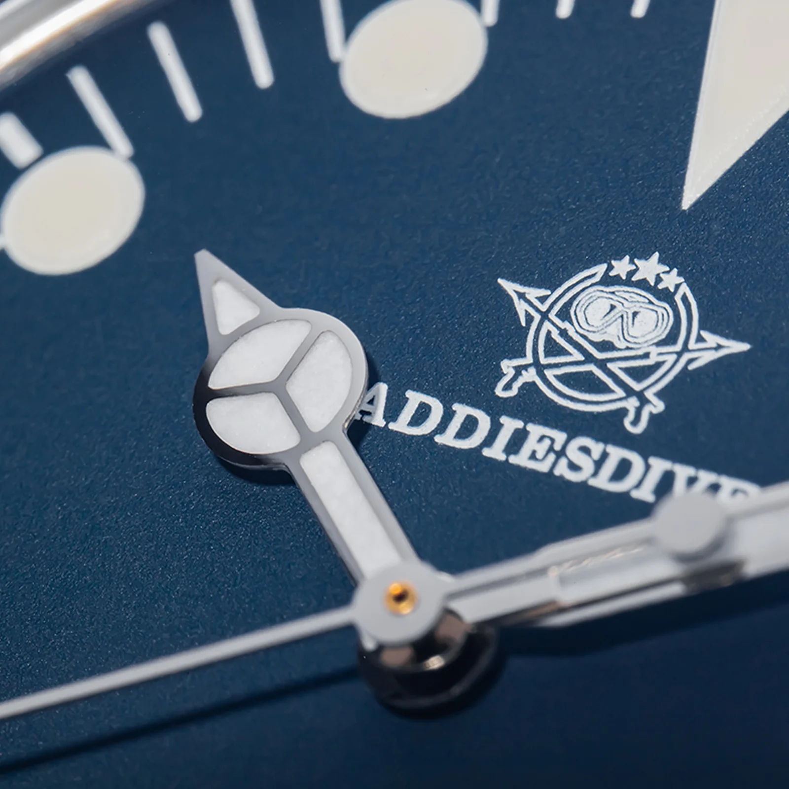 U.S. Warehouse -ADDIESDIVE 39mm Quartz Watch with Bi-directional Rotating Bezel AD2068 - Image 28