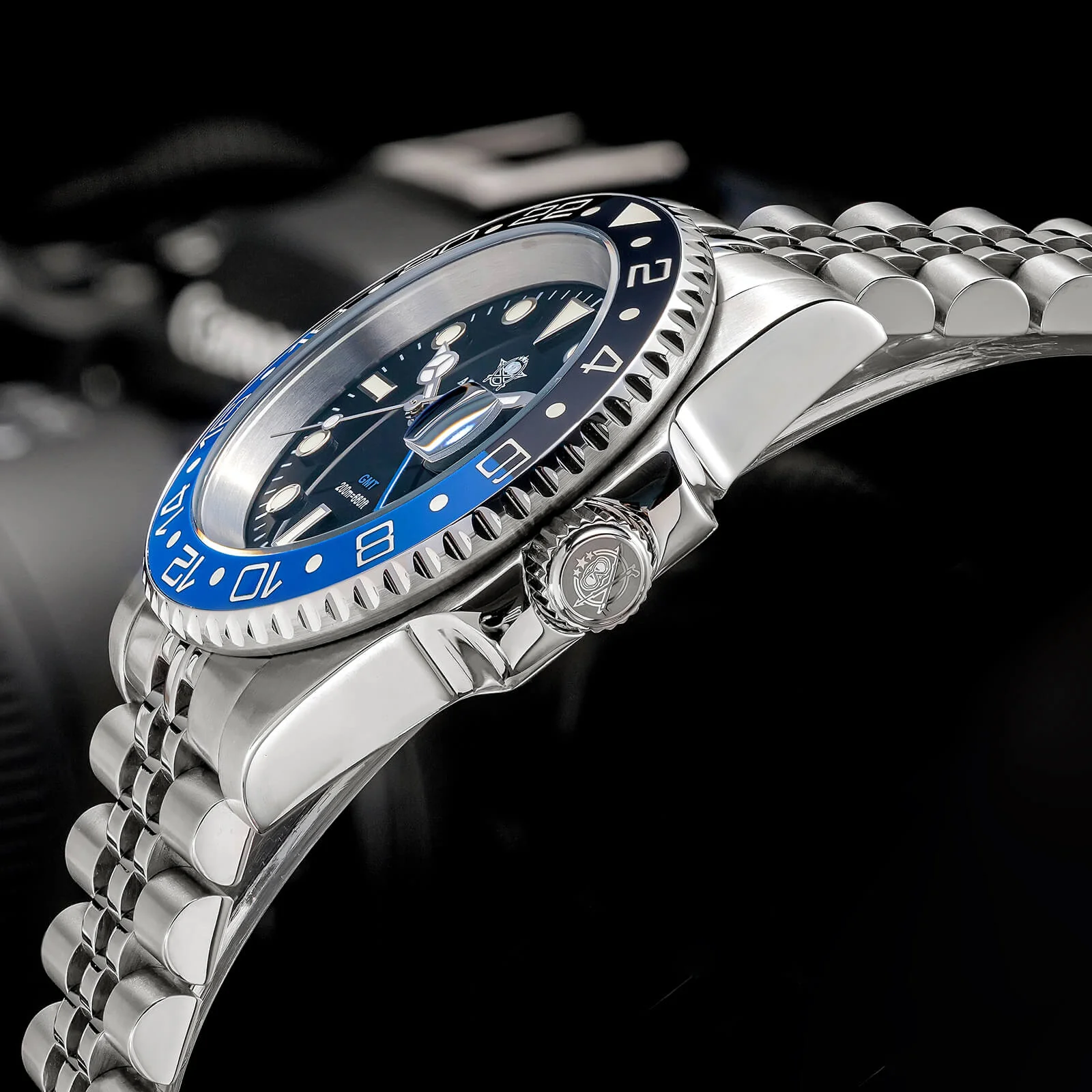 U.S. Warehouse -ADDIESDIVE Water Ghost Luxury Dive Watch GMT Quartz Watch AD2050-with Calendar - Image 11